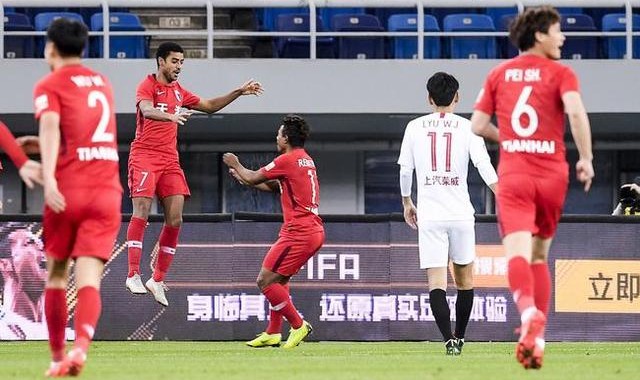  VAR争议判罚引热议，西汉姆联申诉无效  